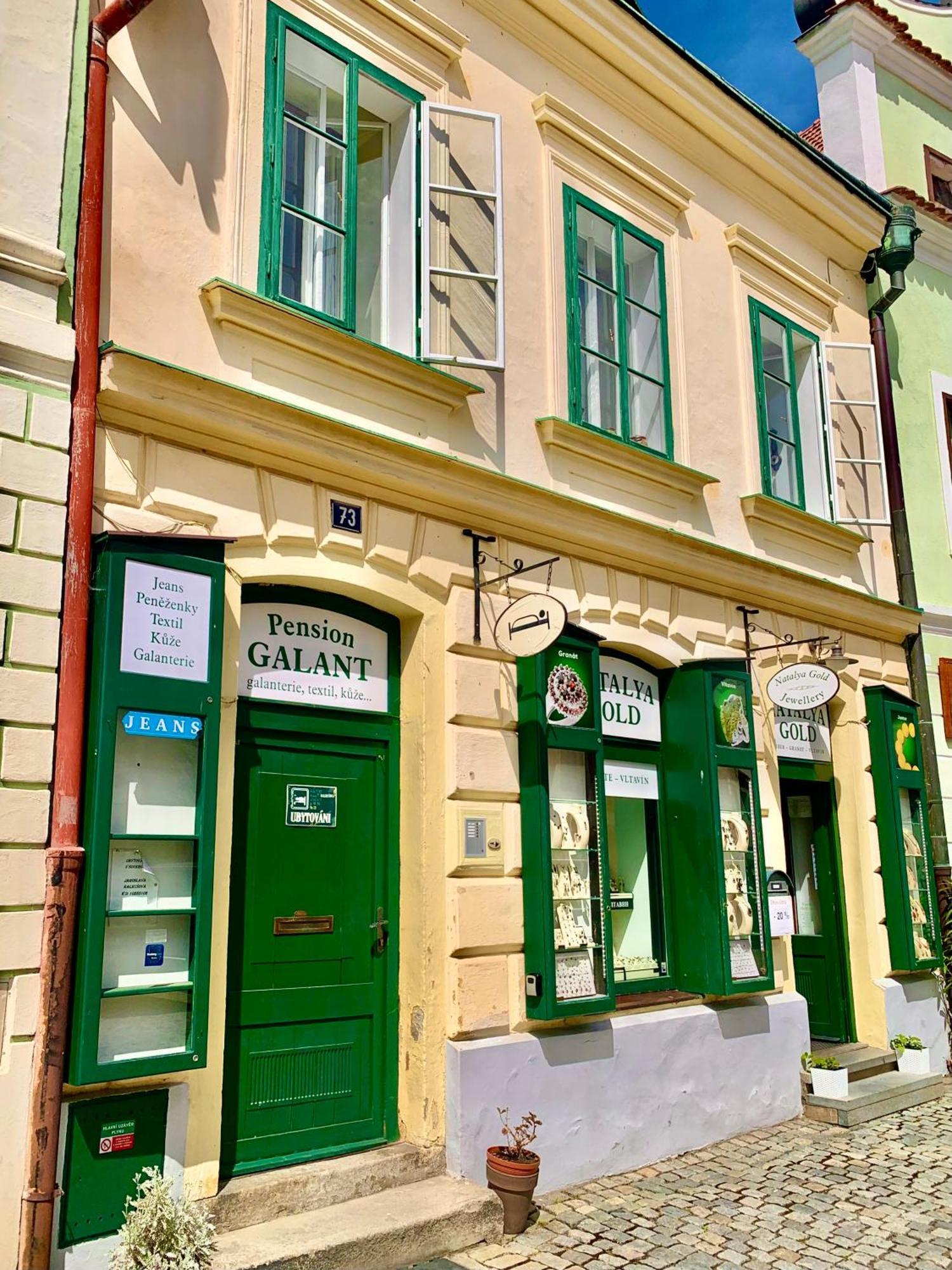 شقة Apartman Galant Český Krumlov المظهر الخارجي الصورة